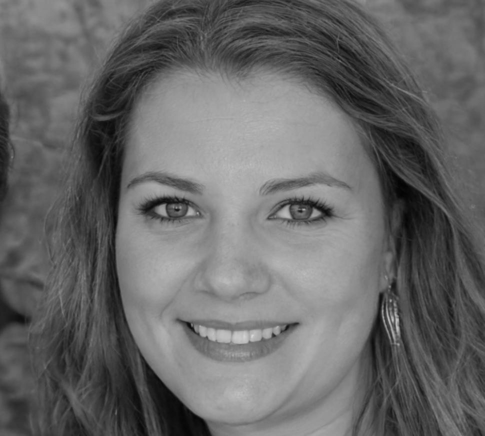 Portrait of financial planning expert Isla Pemberton