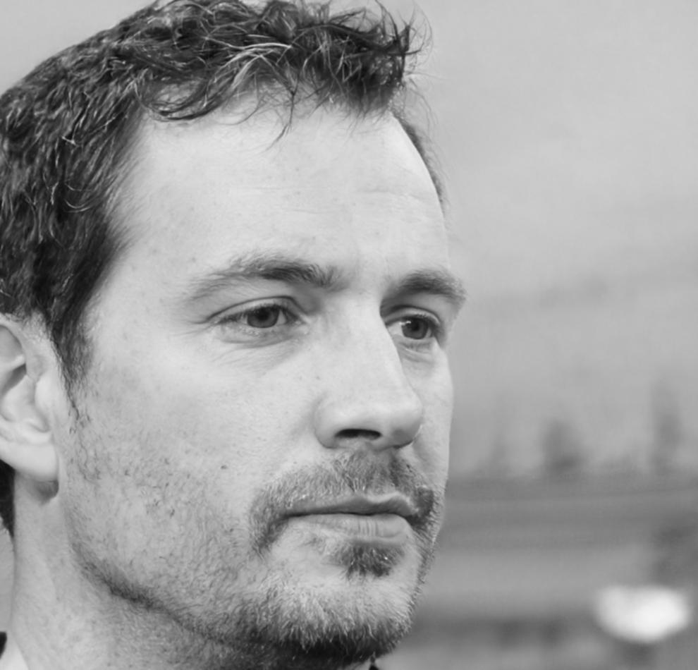 Dimitri Kowalski, Senior Financial Analyst